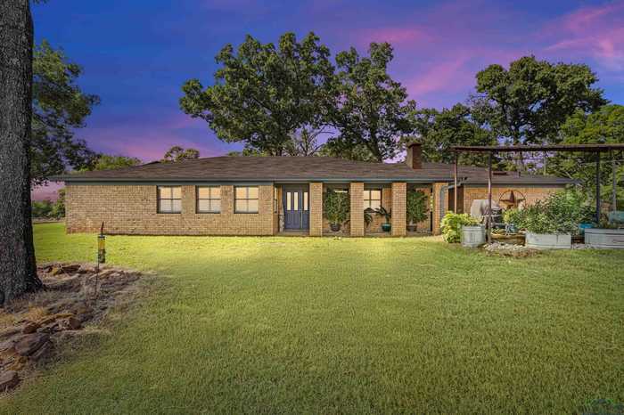 photo 2: 2802 Willow Oak Road, Gladewater TX 75647