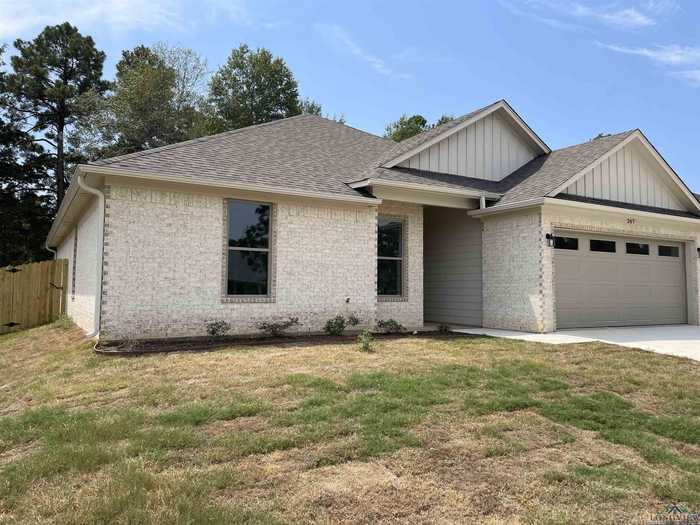 photo 2: 267 Oak Valley Dr., Gilmer TX 75645