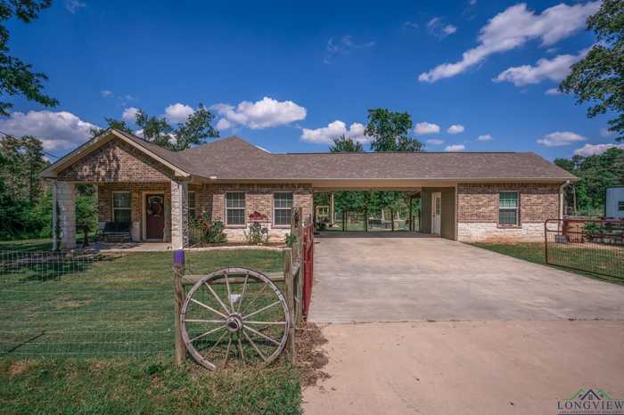 photo 1: 288 Angus Rd, Big Sandy TX 75755