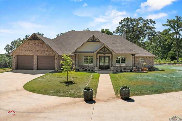 photo 1: 400 Willow Creek Ranch Rd, Gladewater TX 75647