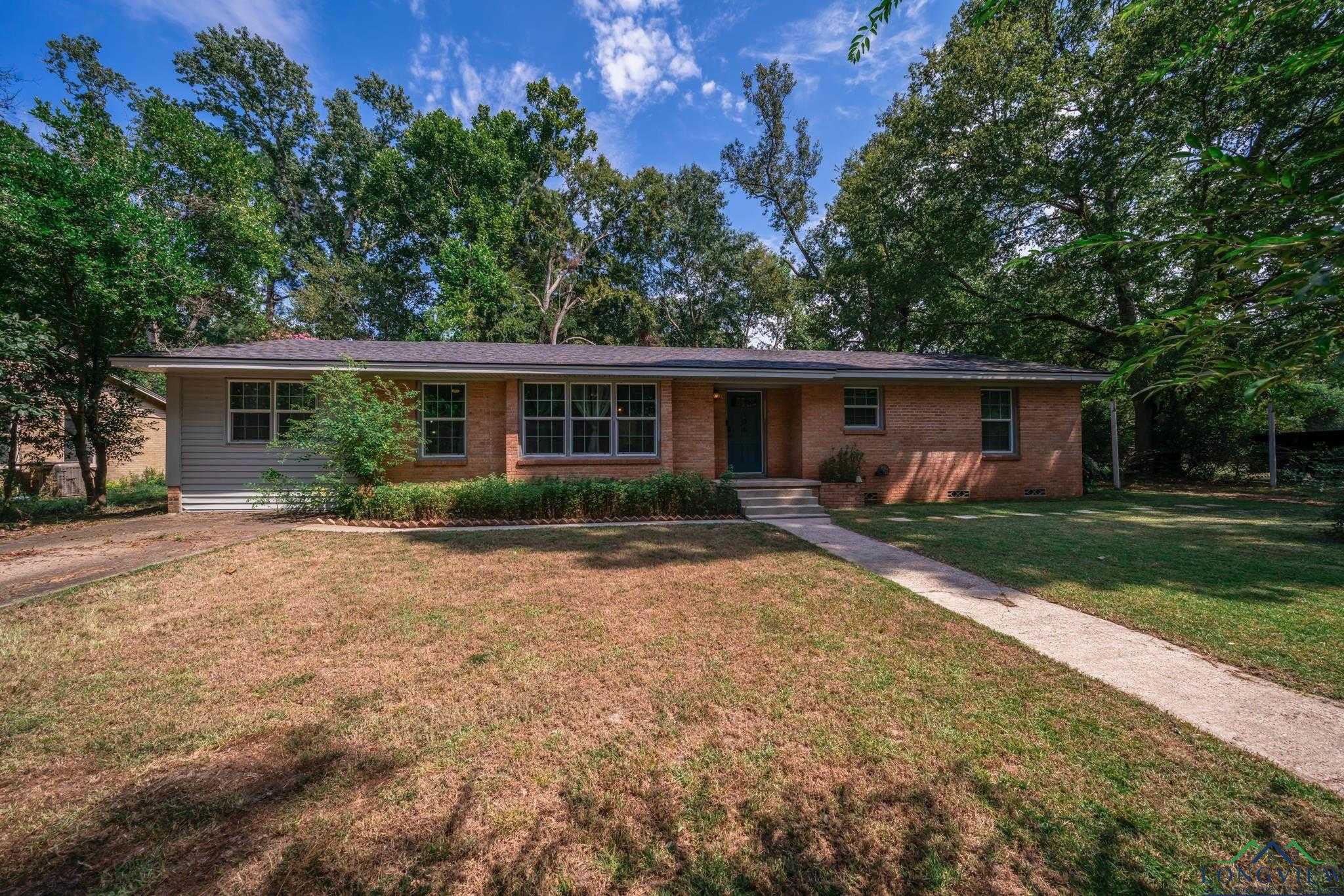 photo 1: 106 Carson St, Marshall TX 75672