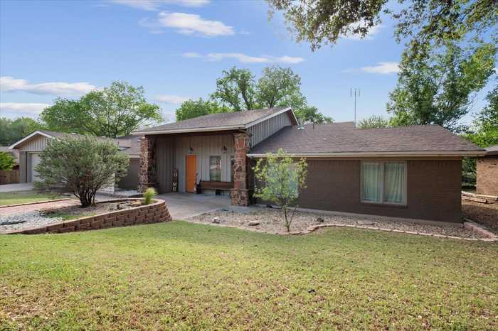 photo 2: E Brookhollow Drive, Ransom Canyon TX 79366