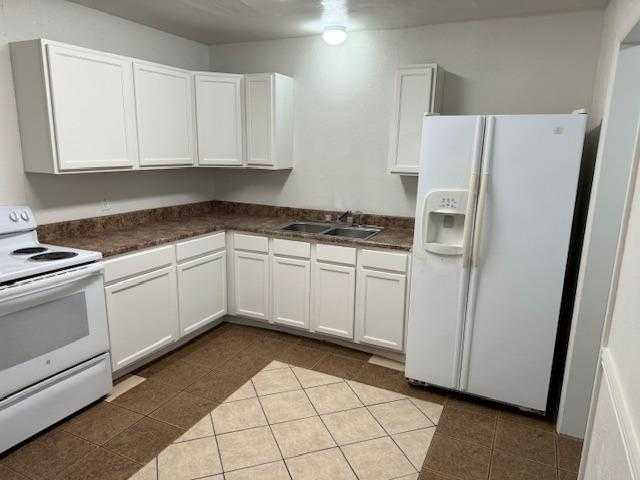 photo 2: 66th Street, Lubbock TX 79412