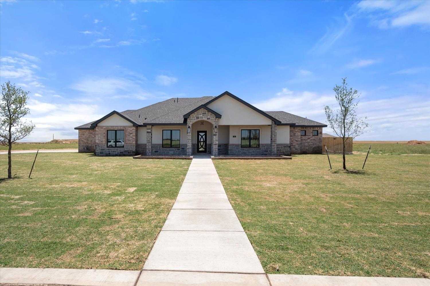 photo 1: Savannah Drive, New Home TX 79383