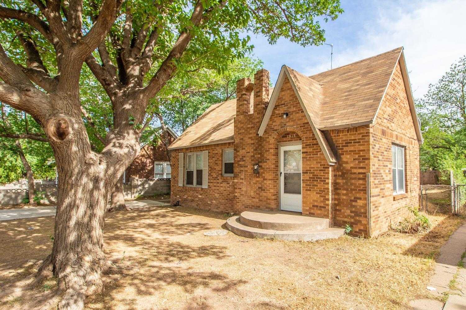 photo 1: 25th Street, Lubbock TX 79411