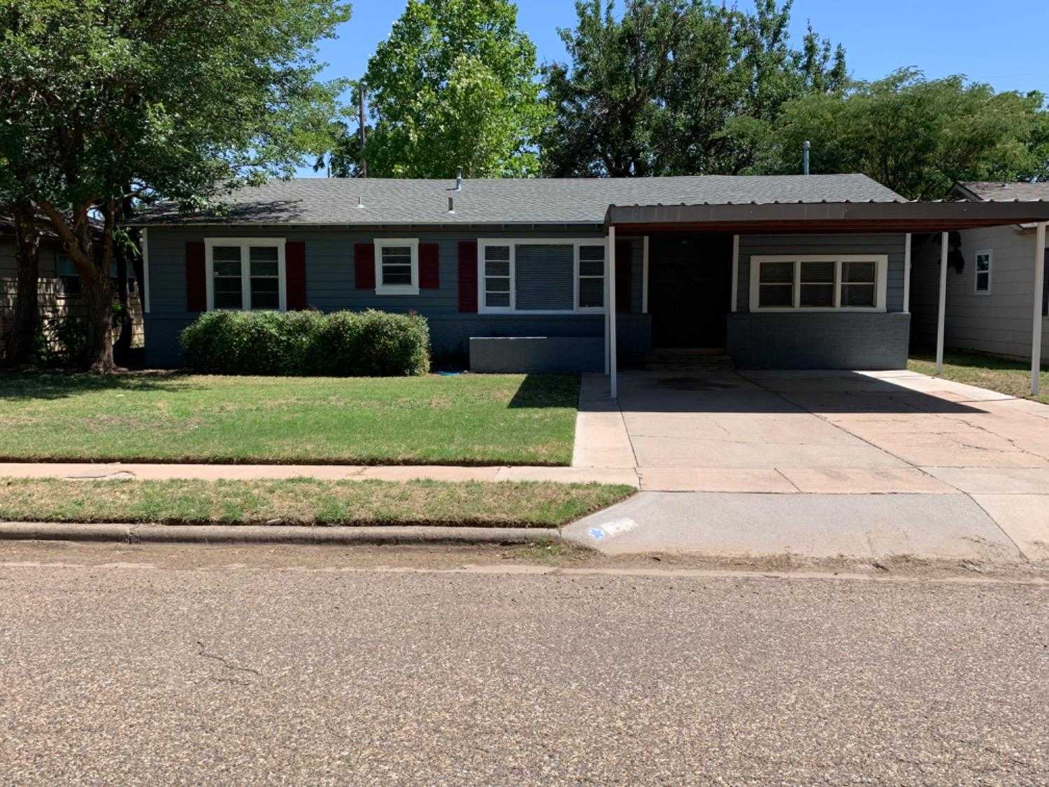 photo 1: 32nd Street, Lubbock TX 79410