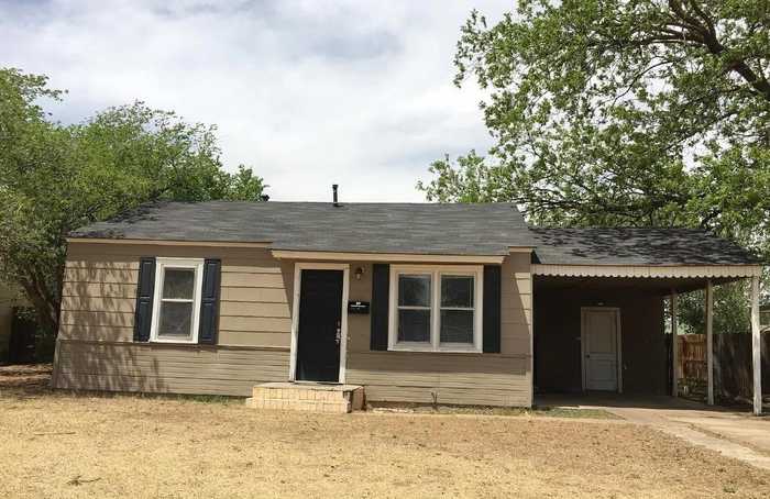 photo 1: 39th Street, Lubbock TX 79413