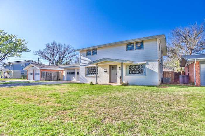 photo 2: 32nd Street, Lubbock TX 79407