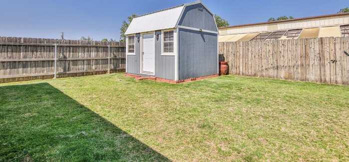 photo 14: Urbana Avenue, Lubbock TX 79407