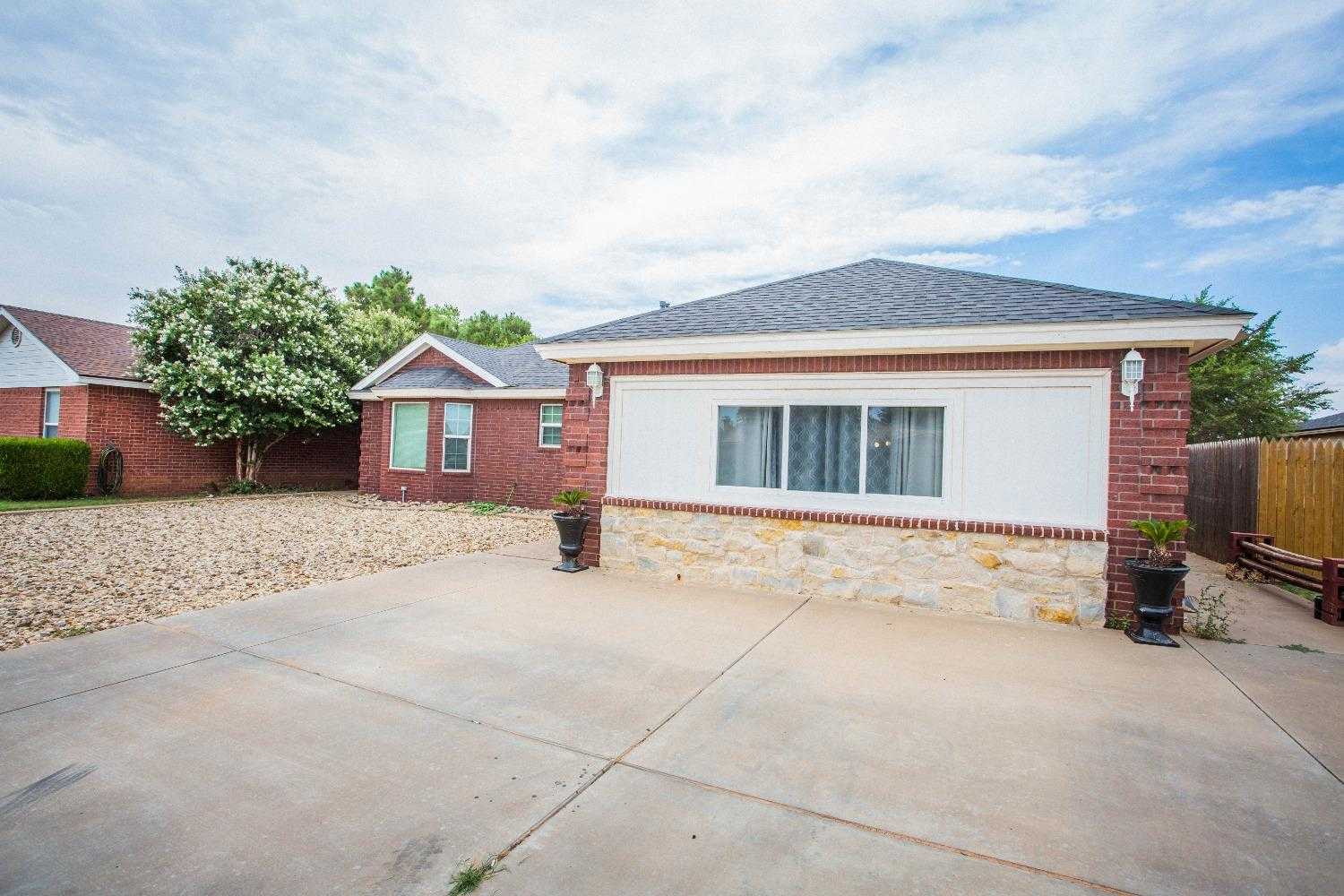 photo 3: E 77th Street, Lubbock TX 79404