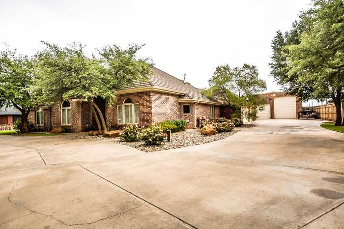 photo 2: Prentiss, Lubbock TX 79424