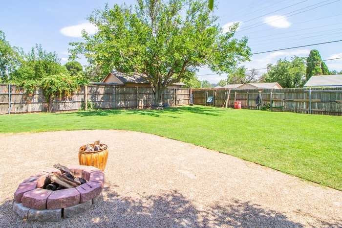 photo 30: 32nd Street, Lubbock TX 79410