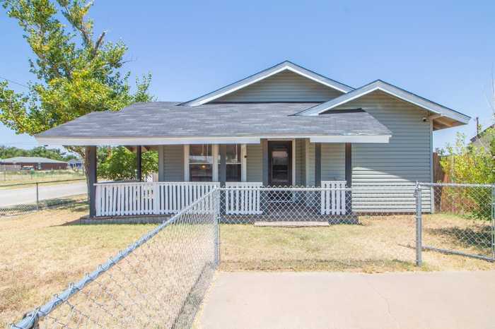 photo 1: 25th Street, Lubbock TX 79407