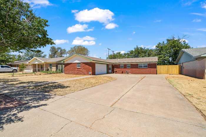 photo 2: 35th Street, Lubbock TX 79407