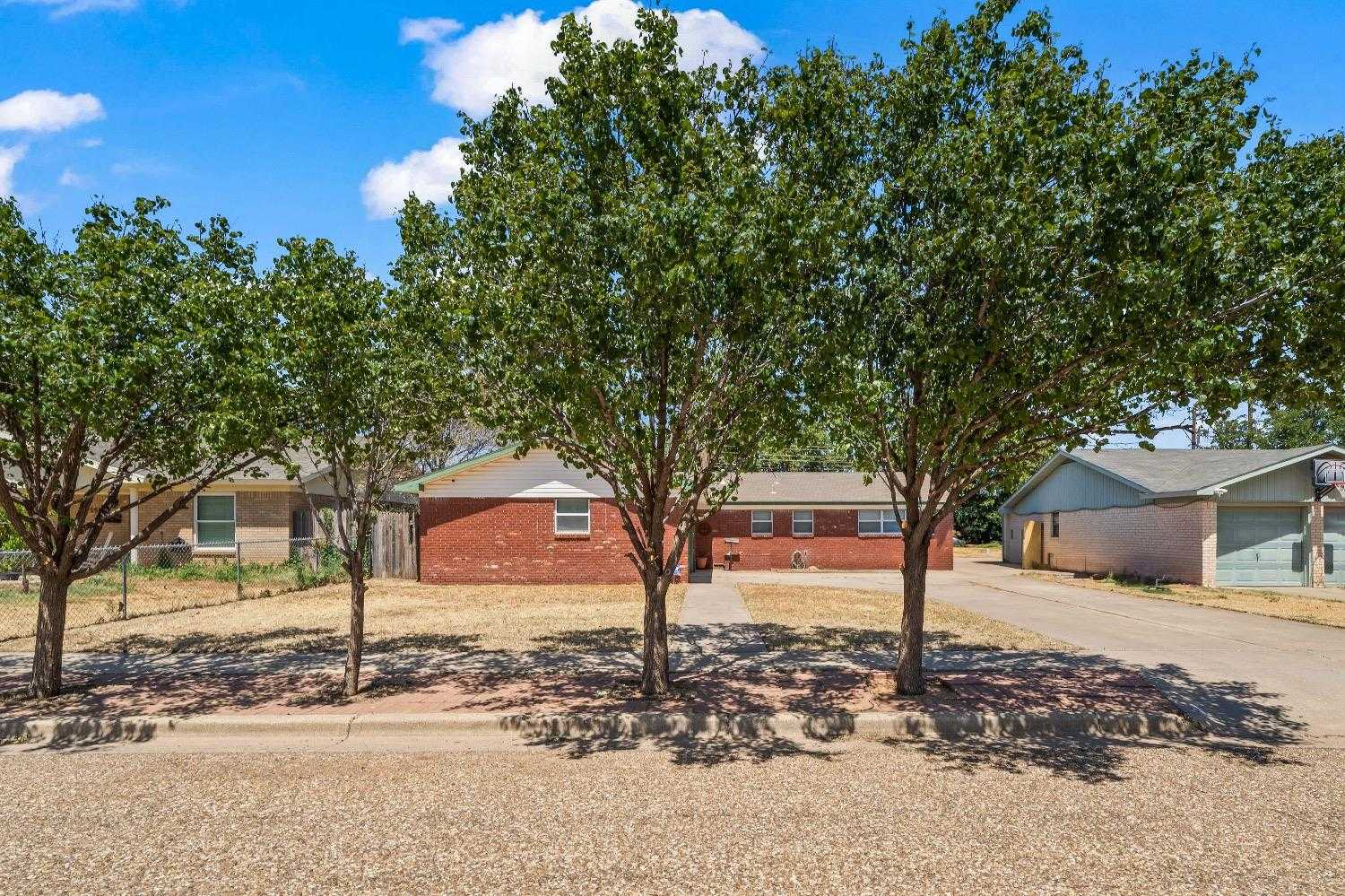 photo 3: 35th Street, Lubbock TX 79407