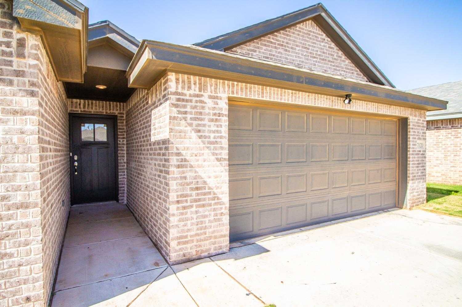 photo 3: 24th Street, Lubbock TX 79407