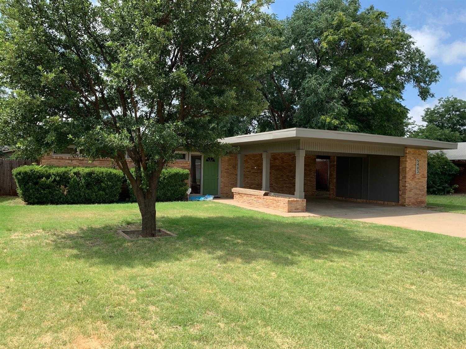 photo 2: 31st Street, Lubbock TX 79407