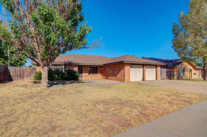 photo 2: Elmwood Avenue, Lubbock TX 79407