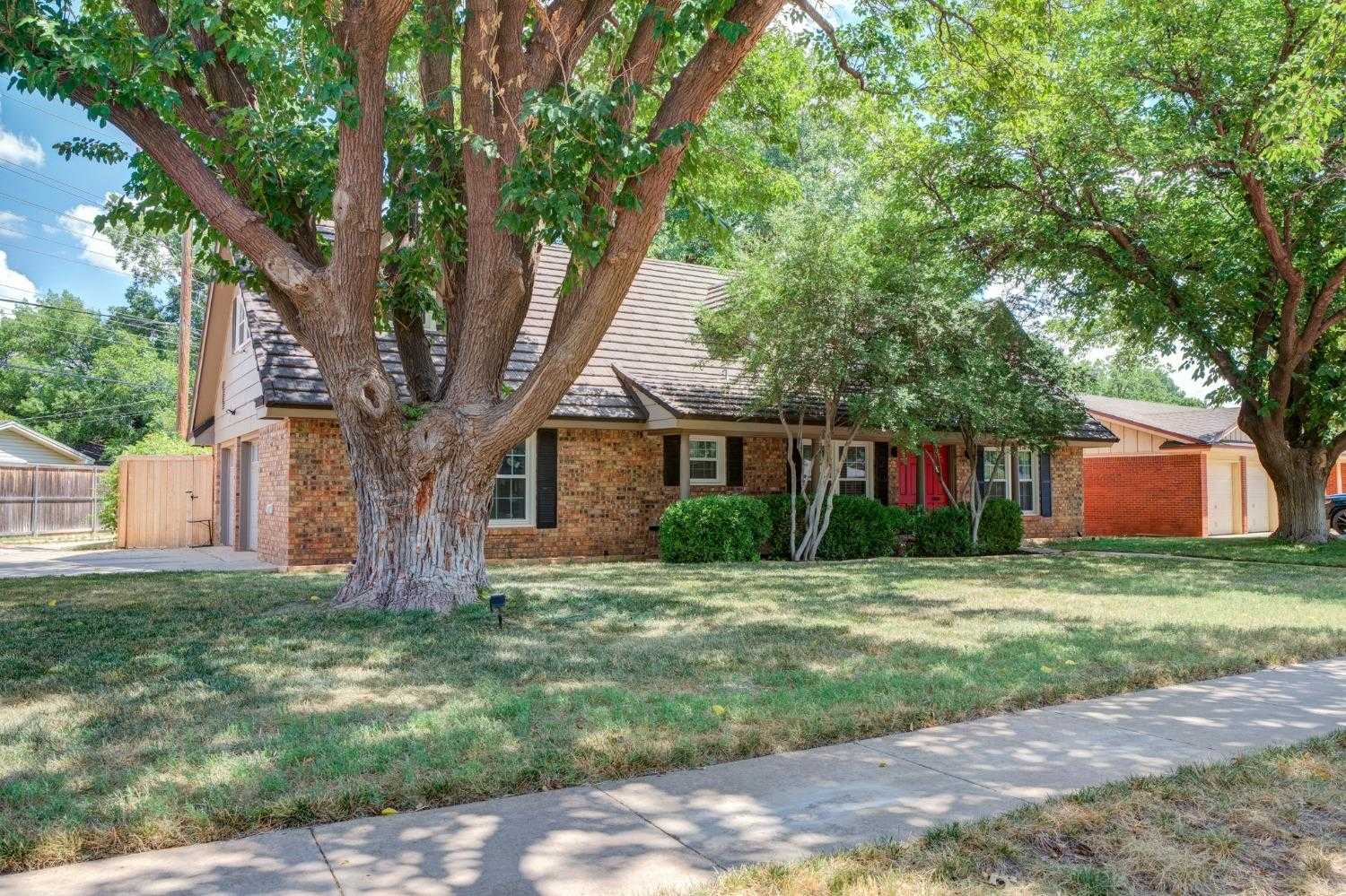 photo 2: Kenosha Drive, Lubbock TX 79413