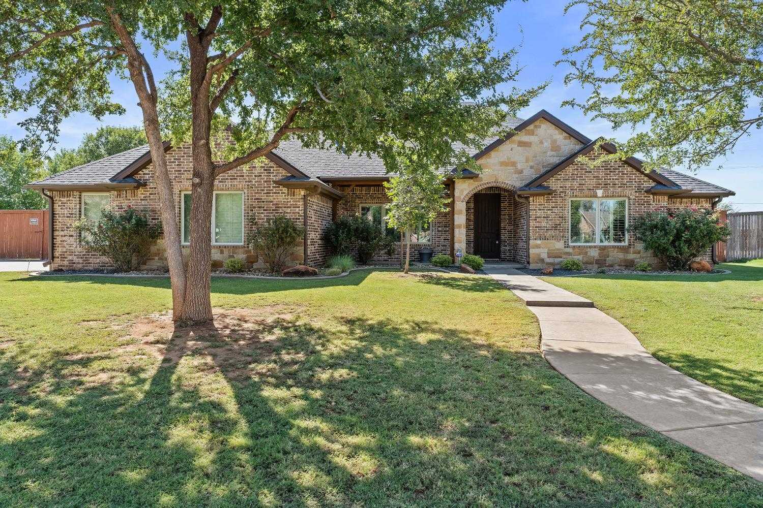 photo 2: Kirby Avenue, Lubbock TX 79424