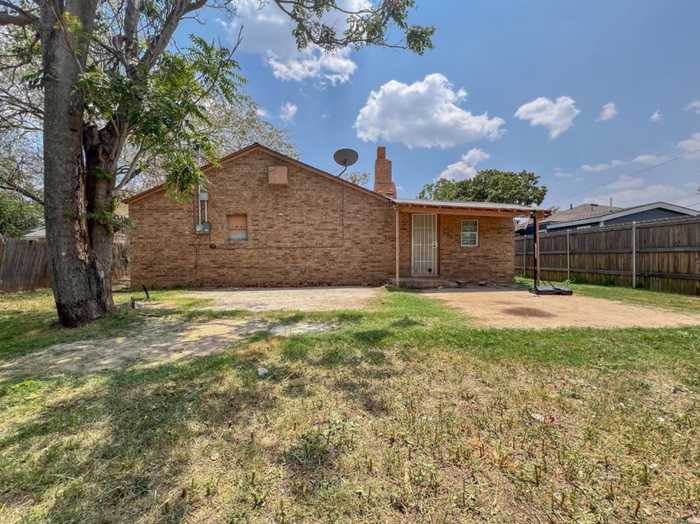 photo 32: 30th Street, Lubbock TX 79411