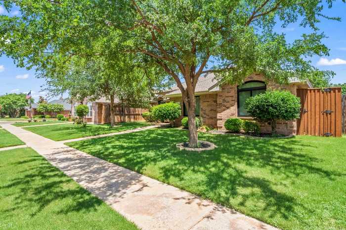 photo 35: Richmond Avenue, Lubbock TX 79424