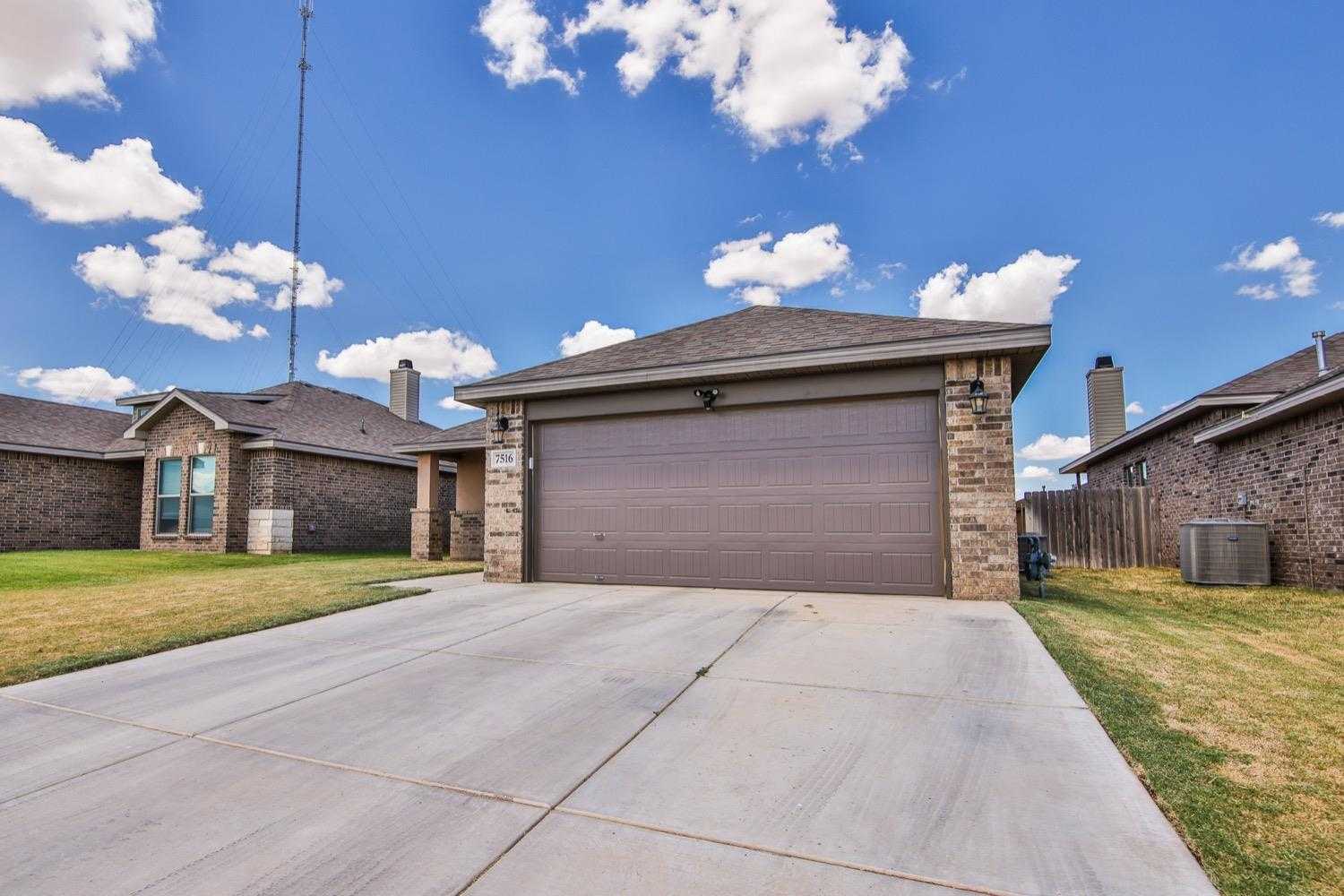 photo 3: 31st Street, Lubbock TX 79407