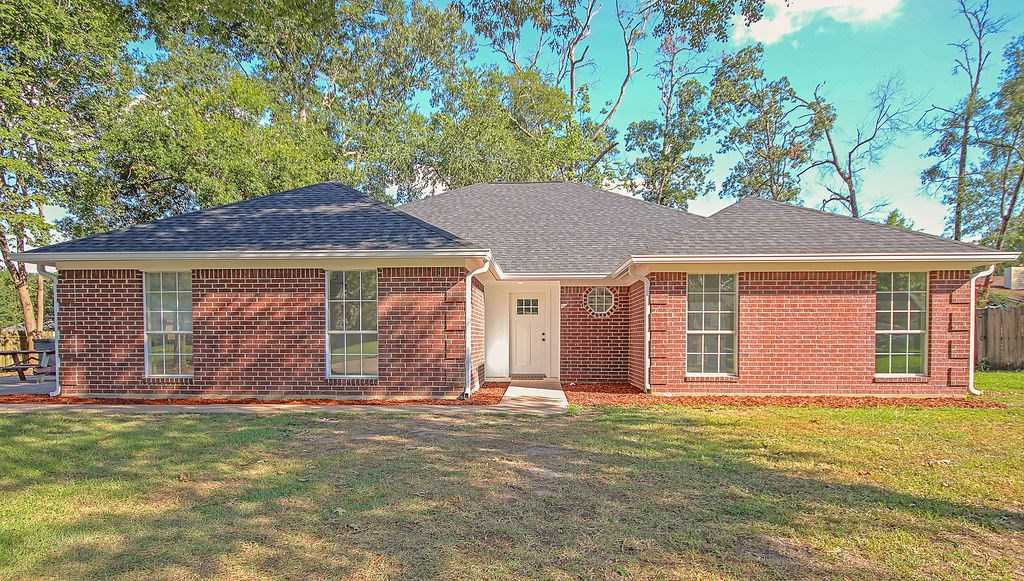 photo 2: 103 March Court, Lufkin TX 75904