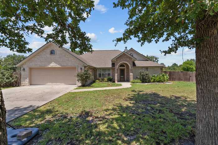 photo 1: 324 Ashwood Bend, Lufkin TX 75904