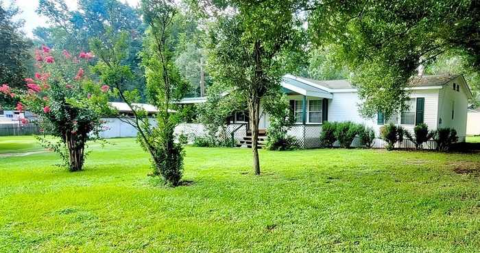 photo 1: 176 Harvey Rd, Lufkin TX 75901