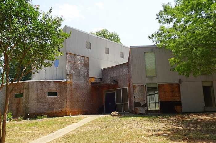 photo 2: 330 Bostwick Street, Nacogdoches TX 75965