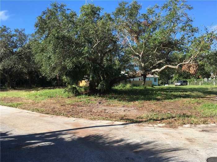 photo 1: ACACIA STREET, TARPON SPRINGS FL 34689