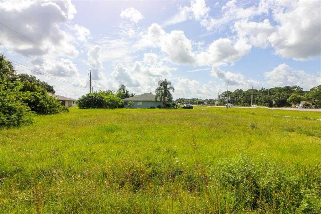 photo 3: 12000 S TAMIAMI LOT 17 &18 TRAIL Unit Front, NORTH PORT FL 34287