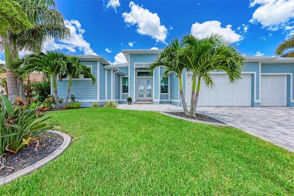 photo 2: 1430 SEA GULL COURT, PUNTA GORDA FL 33950