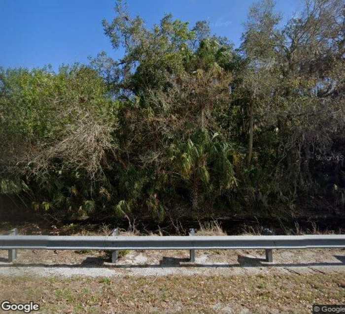 photo 2: 3002 16TH AVENUE E, PALMETTO FL 34221