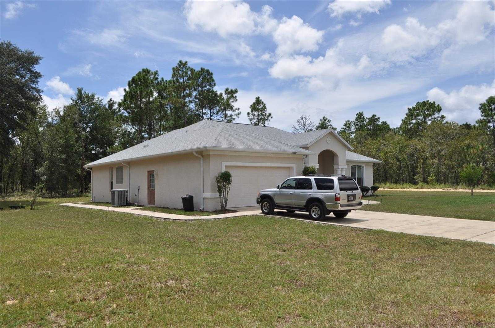 photo 3: 15580 NE 16TH LANE, WILLISTON FL 32696