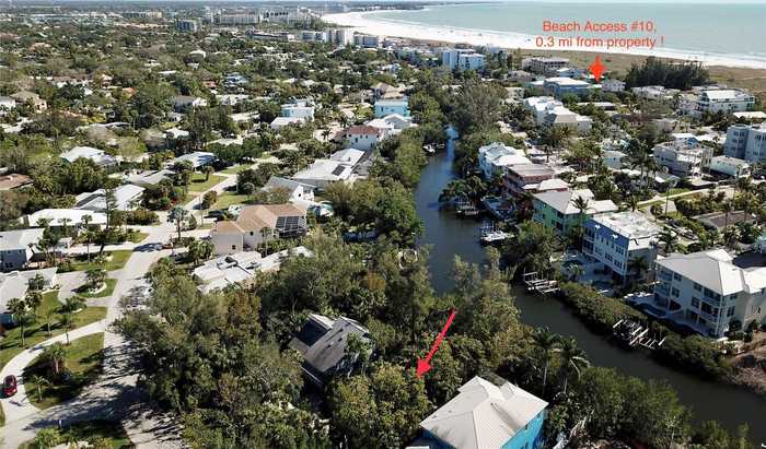 photo 2: ISLAND CIRCLE, SARASOTA FL 34242