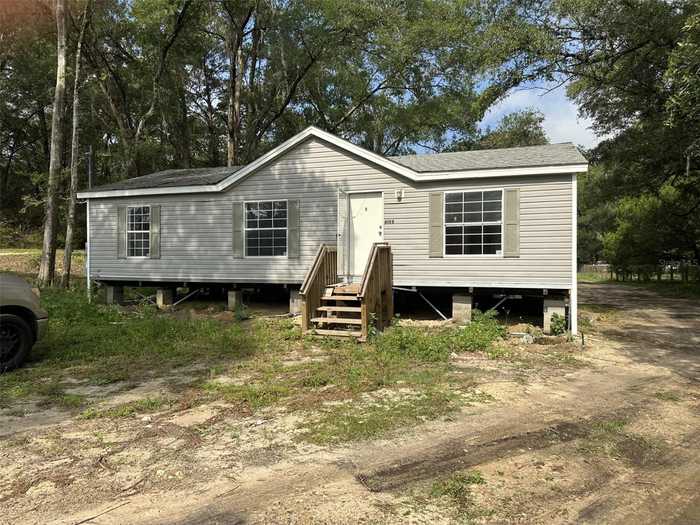 photo 1: 640 SE 10TH STREET, WILLISTON FL 32696