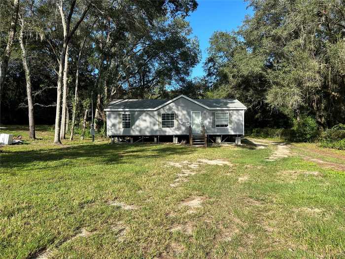 photo 17: 640 SE 10TH STREET, WILLISTON FL 32696