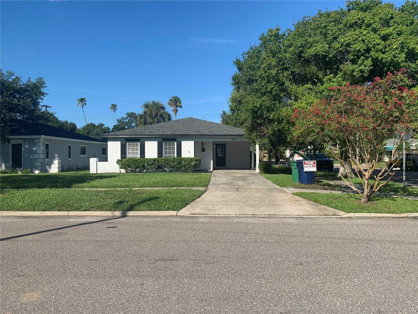 photo 2: 502 COLUMBIA DRIVE, TAMPA FL 33606