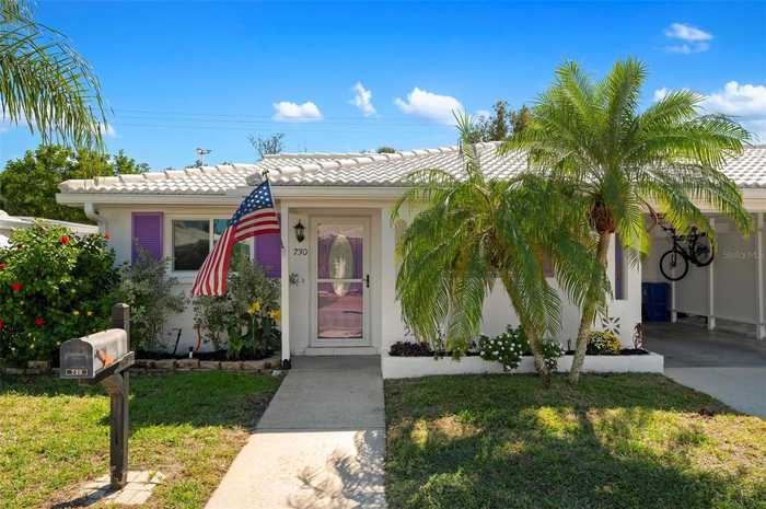 photo 1: 730 SPANISH DRIVE S, LONGBOAT KEY FL 34228