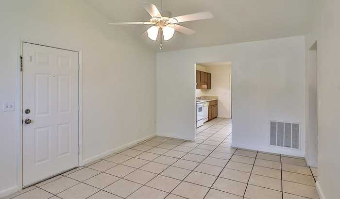 photo 2: 2801 Nordman AVENUE, NEW SMYRNA BEACH FL 32168