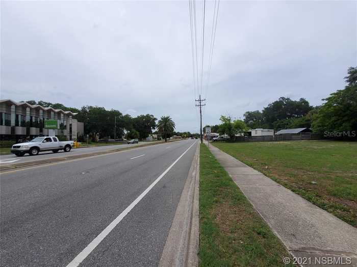 photo 4: 903 N Dixie FREEWAY, NEW SMYRNA BEACH FL 32168