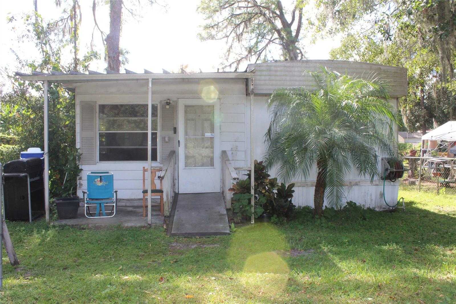 photo 1: 2430 CRESAP STREET, LAKELAND FL 33815