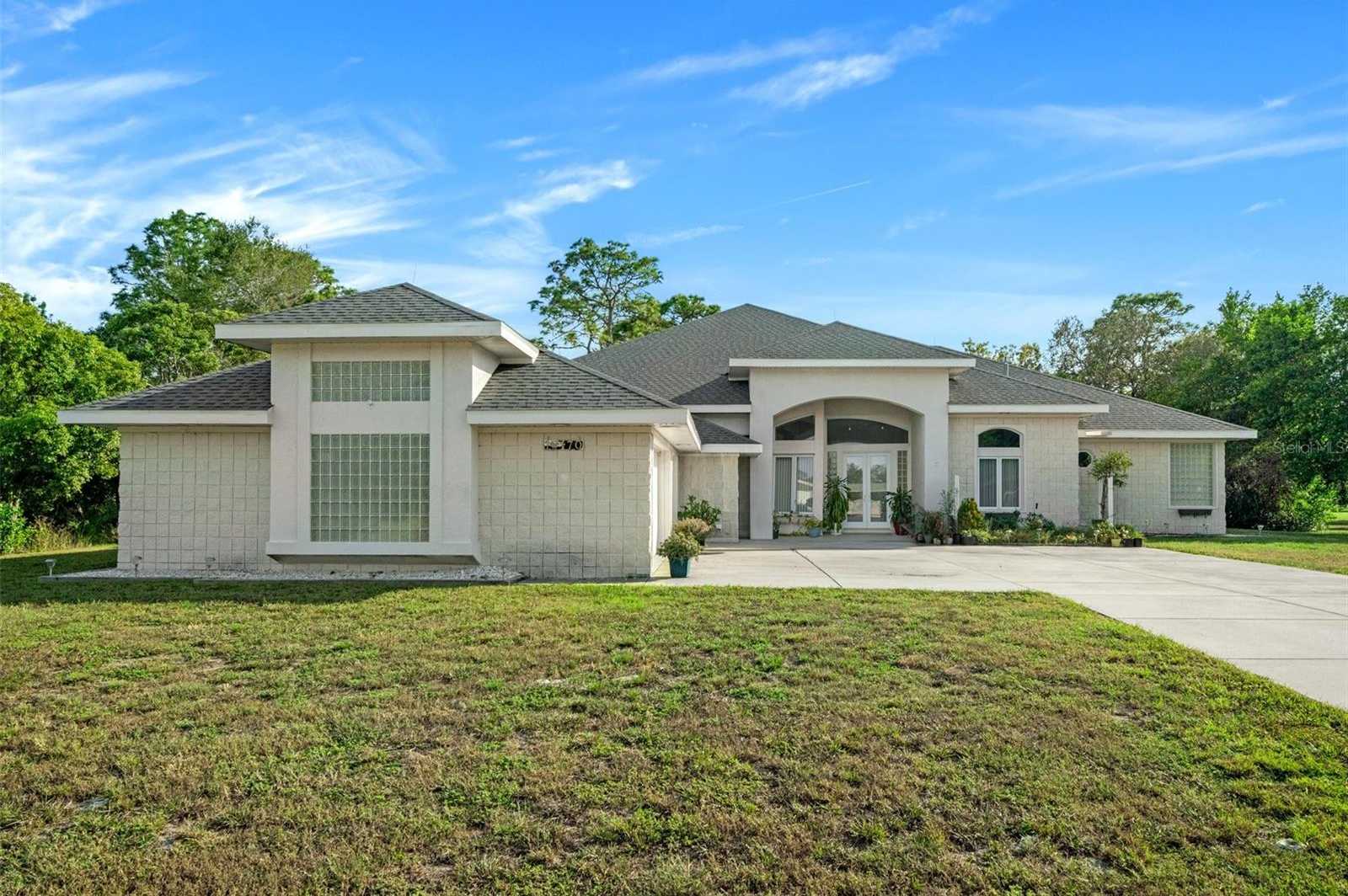 photo 1: 10170 LORETTO STREET, SPRING HILL FL 34608