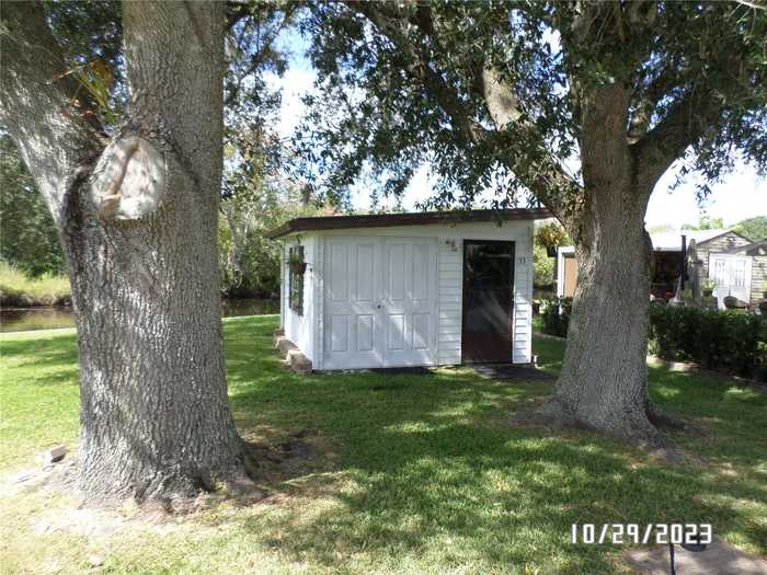 photo 2: 33 W APPALOOSA TRAIL, LAKE WALES FL 33898