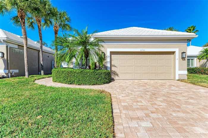 photo 1: 8745 53RD TERRACE E, BRADENTON FL 34211