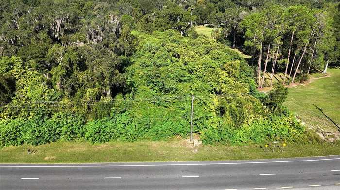 photo 2: 17862 N US HIGHWAY 301, CITRA FL 32113