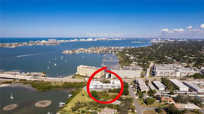 photo 2: 50 HARBOR VIEW LANE Unit 11, BELLEAIR BLUFFS FL 33770