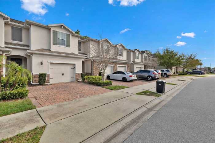 photo 2: 7604 ALOMA PINES COURT, WINTER PARK FL 32792